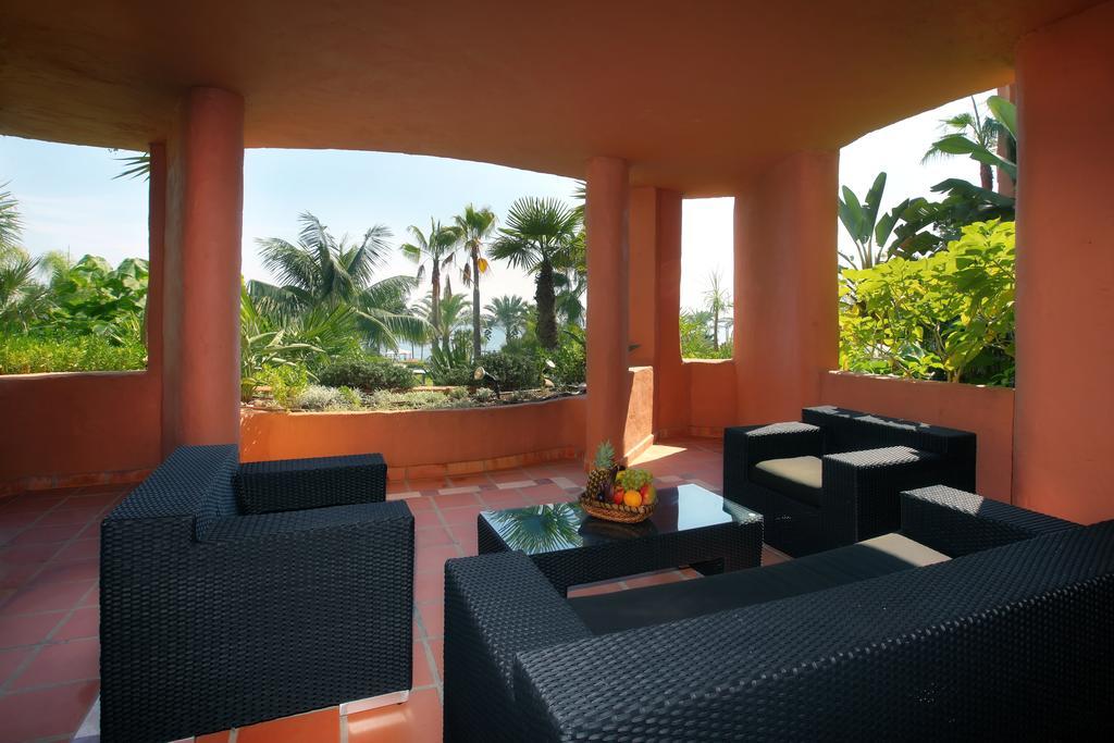 Bahia Beach Apartments Estepona Kamer foto