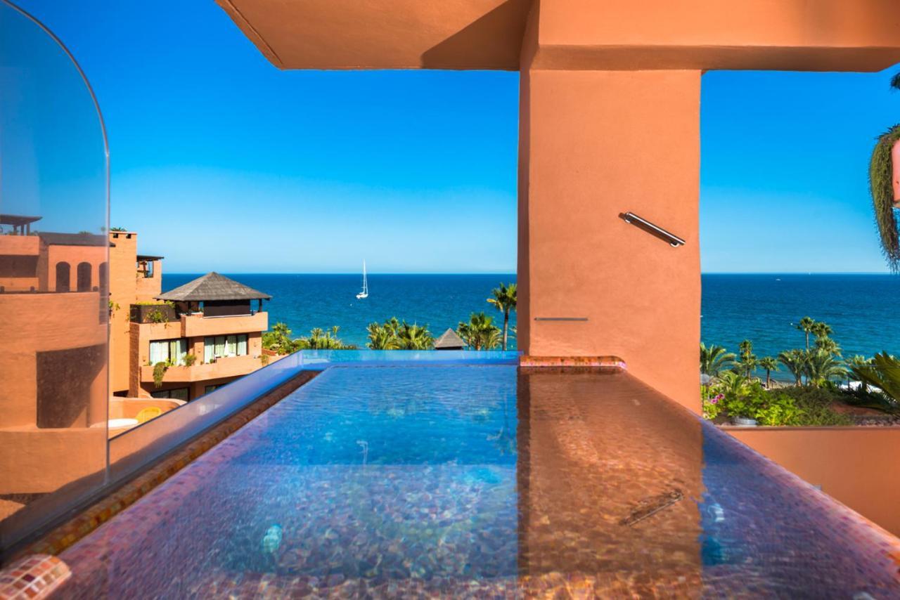 Bahia Beach Apartments Estepona Buitenkant foto