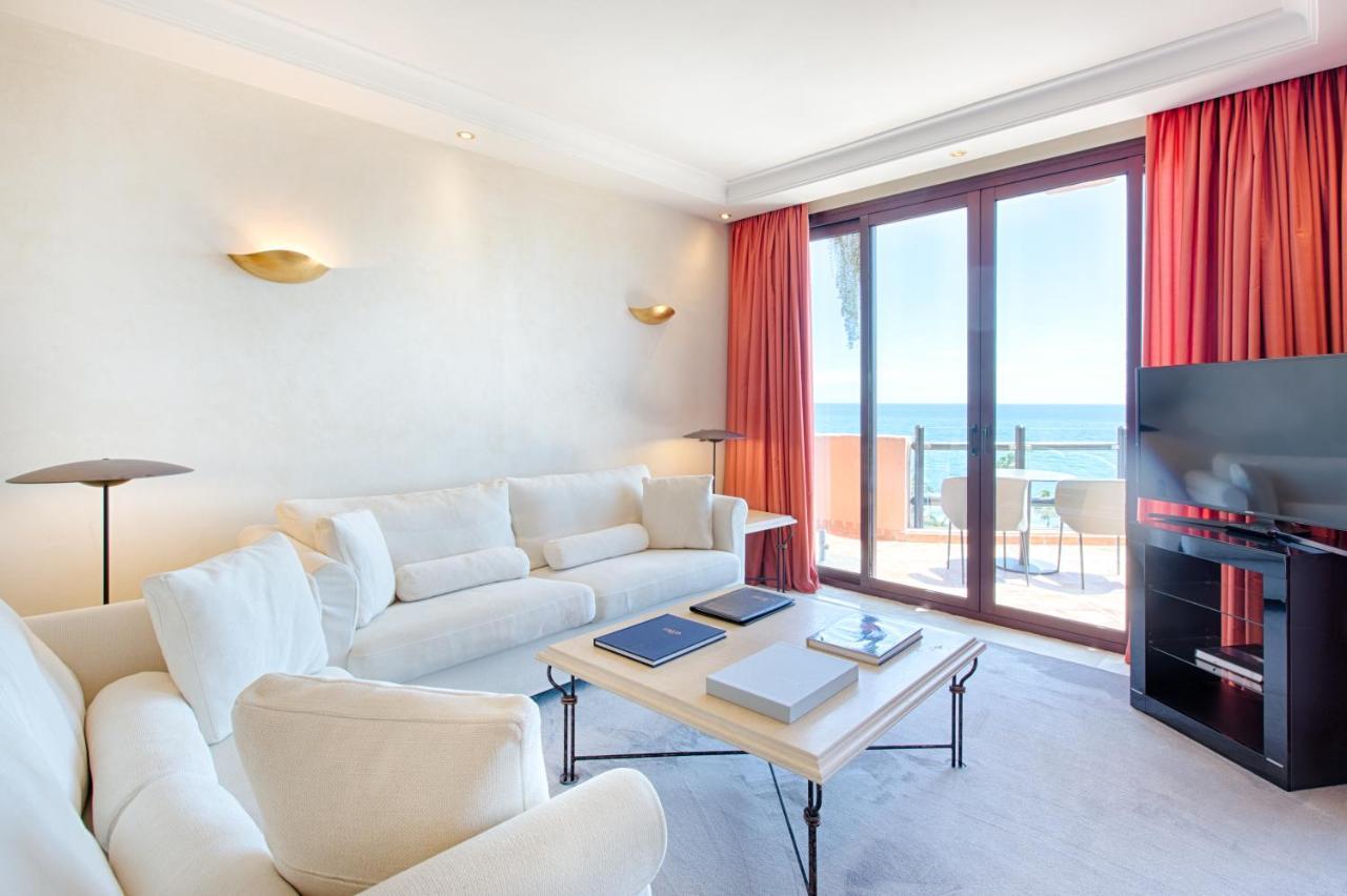 Bahia Beach Apartments Estepona Buitenkant foto